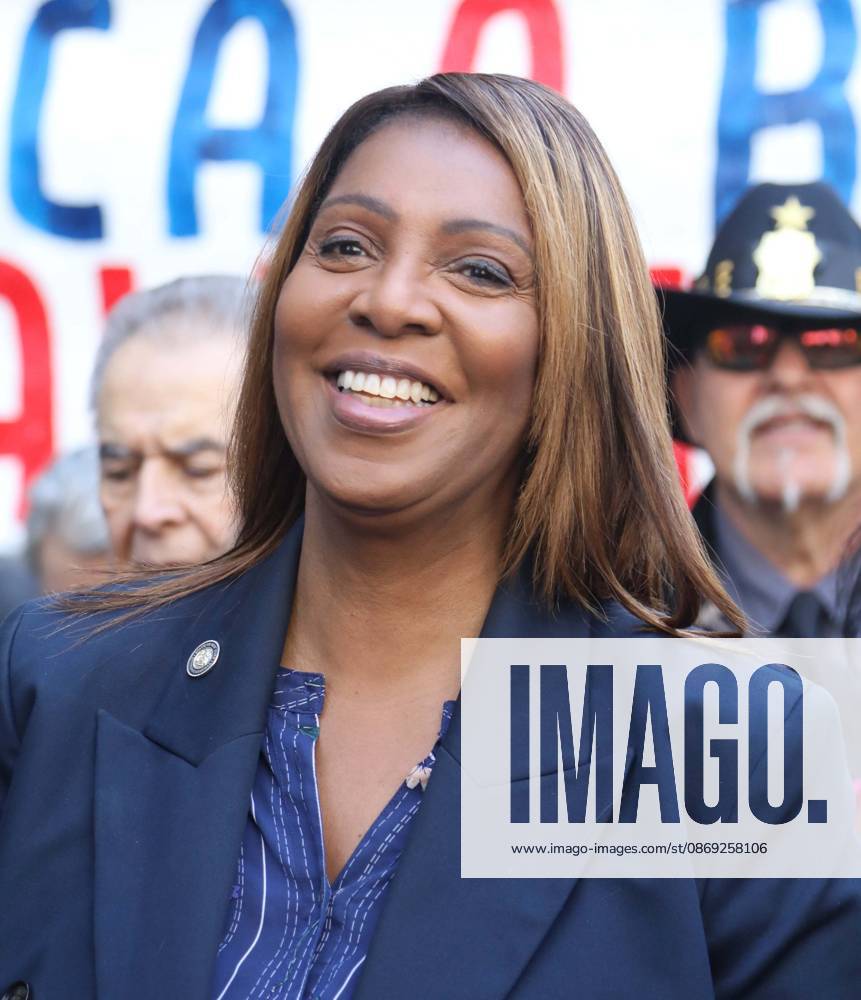 Attorney General of New York LETITIA JAMES seen during the 2026 Columbus Day Parade celebrating Italian-American heritage on 5th Avenue. New York USA - ZUMAk03_ 20261012_zaf_k03_034