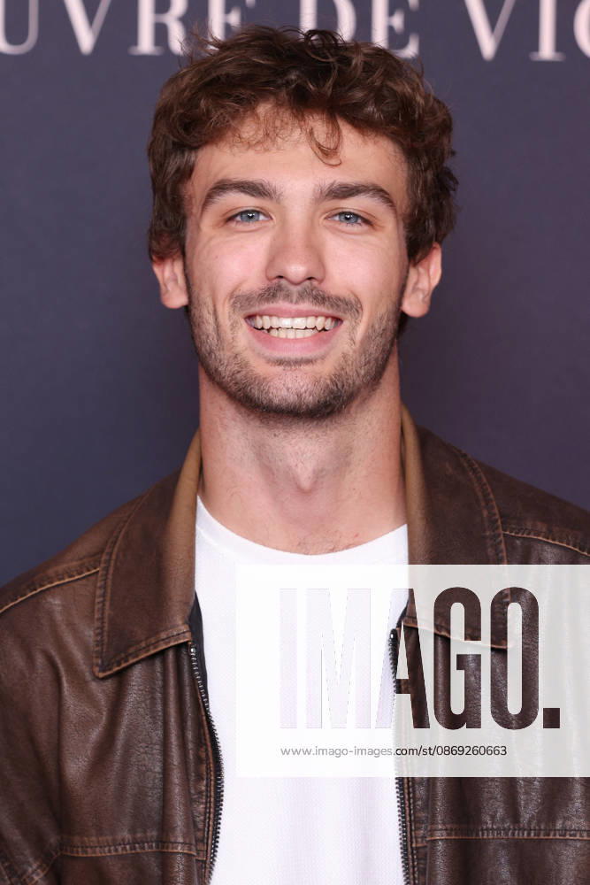 Les Miserables Premiere - Paris Paul Mathoux attend Les Miserables Premiere Premiere held at Palais des Congrès, in Paris, France, October 12, 2026. Photo by Jerome Domine ABACAPRESS.COM Paris France