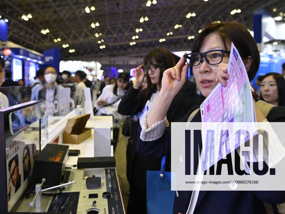 Japan showcases emerging technologies at CEATEC 2026 CHIBA, JAPAN - OCTOBER 13: Visitors explore technology exhibits during CEATEC 2026 at Makuhari Messe in Chiba, Japan, October 13, 2026. The four-day technology exhibition brings together 821 companies and organizations from Japan and abroad, showcasing innovations in artificial intelligence, robotics, digital technology and industrial solutions under the theme ÒTransformation.Ó David Mareuil Anadolu Chiba Japan. Editorial use only. Please get in touch for any other usage.