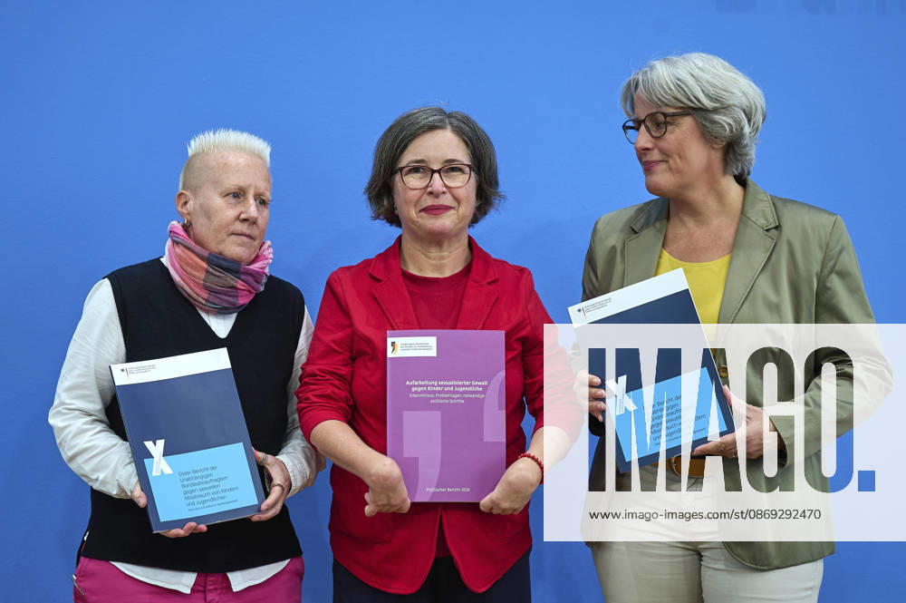 Vorstellung der Berichte der Bundesmissbrauchsbeauftragten und der Aufarbeitungskommission des Bundes zu sexualisierter Gewalt gegen Kinder und Jugendliche in Deutschland am Dienstag (13.10.2026) in Berlin. (Foto v.l.: Angela Marquardt, Mitglied im Betroffenenrat beim Amt der UBSKM; Julia Gebrande, Vorsitzende der Unabhaengigen Kommission des Bundes zur Aufarbeitung sexuellen Kindesmissbrauchs; Kerstin Claus, Unabhaengige Bundesbeauftragte gegen sexuellen Missbrauch von Kindern und Jugendlichen (UBSKM)) Die Berichtspflichten wurden mit dem Gesetz zur Staerkung der Strukturen gegen sexuelle Gewalt an Kindern und Jugendlichen eingefuehrt, das Mitte 2025 in Kraft trat. Die Regelung sicherte das Amt der Missbrauchsbeauftragten, die Aufarbeitu