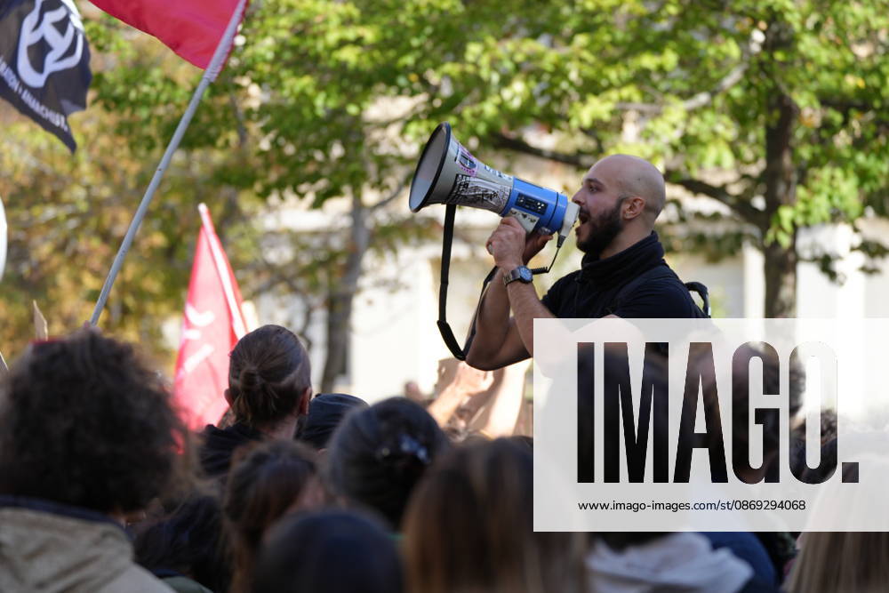 Students protest in Saint-Etienne, France SAINT-ETIENNE, FRANCE - OCTOBER 13: Thousands of people, carrying placards, march during a demonstration called by education unions and high school representatives amid the third teachers strike in two weeks in Saint-Etienne, France, on October 13, 2026. According to the prefecture, around 2,000 people took part in the march, while unions estimated the turnout at at least 4,000. A student delegation was due to meet with the prefect, while high school students called for another day of action on October 17. Stringer Anadolu Saint-Etienne France. Editorial use only. Please get in touch for any other usage.