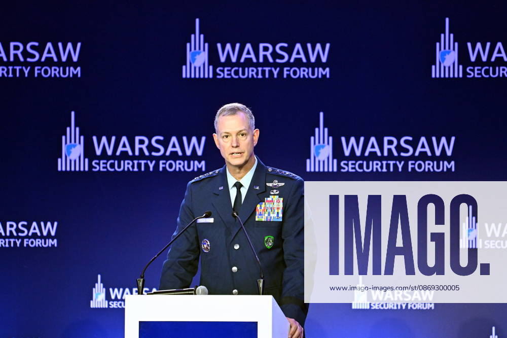 WARSZAWA WARSZAW SECURITY FORUM 2026 N Z GEN ALEXUS GRYNKIEWITCH FOT DAMIAN BURZYKOWSKI NEWSPIX.PL NEWSPIX.PL --- newspix.pl