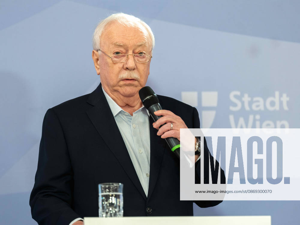 Press conference with Mayor and President Michael Häupl of the Vienna Science, Research, and Technology Fund on October 13, 2026, regarding ME CFS and post-acute infection syndromes—research and care—held at City Hall in Vienna, Vienna, Austria