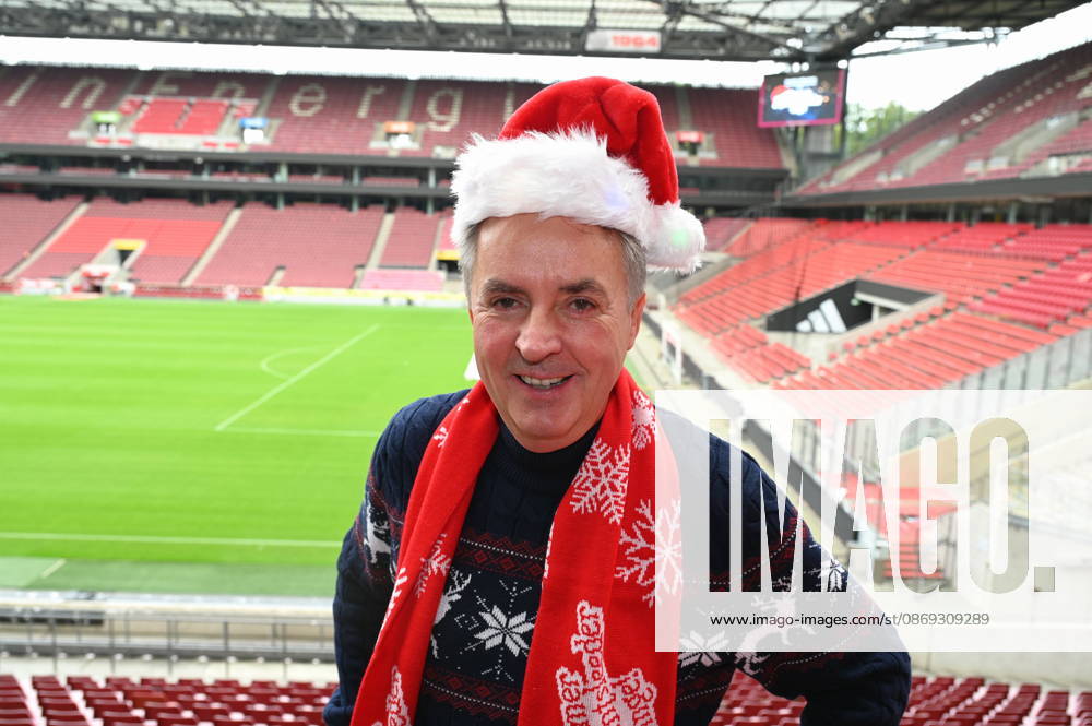 Choir director Michael Kokott poses at the press conference for the 10th Loss mer Weihnachtsleeder singe (Let’s Sing Christmas Carols) sing-along concert, which will take place this year on December 22 and 23, 2026, at Cologne’s RheinEnergie Stadium and is expected to draw over 90,000 fans are expected