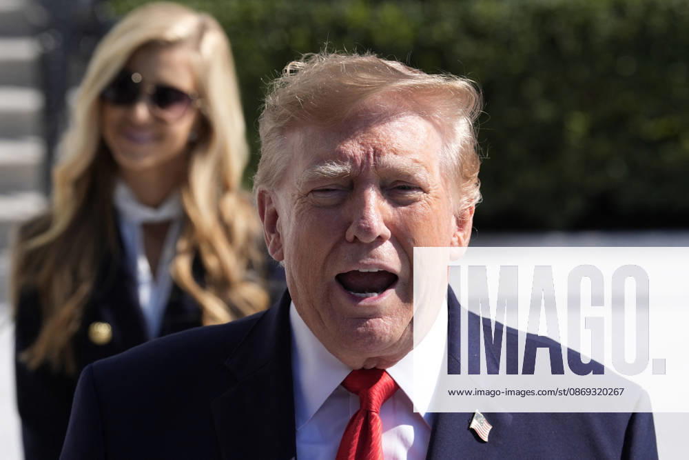 Donald Trump rdeparts to Alaska - Washington US President Donald Trump talks to the members of the media on the South Lawn as he departs the White House in Washington en route Wasilla, Alaska on October 13, 2026. Photo by Yuri Gripas ABACAPRESS.COM Washington DC United States