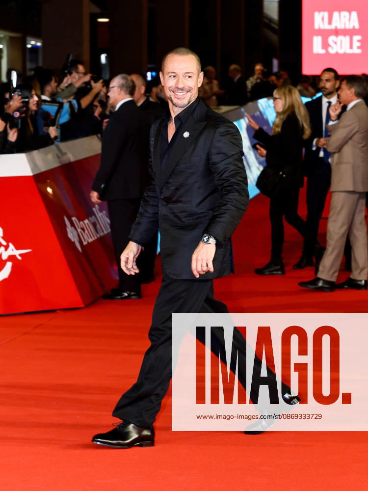 IPA89642242 - Rome, 2026 Film Festival - Evening 1 - Red Carpet at the Opening Ceremony In the photo: Stefano Accorsi
