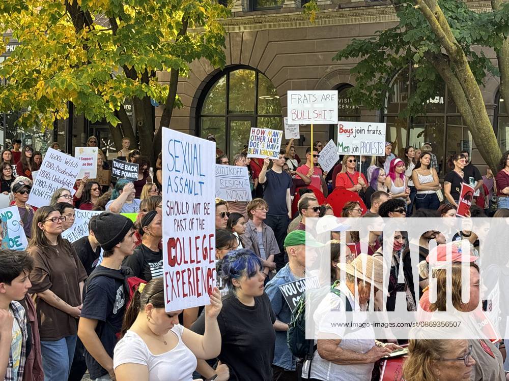 People demonstrate against the alleged gang rape of a Cornell University student in New York, United States, 13 October 2026. A red wave cries out against the Cornell gang-rape case and demands the resignation of its leadership !ACHTUNG: NUR REDAKTIONELLE NUTZUNG!