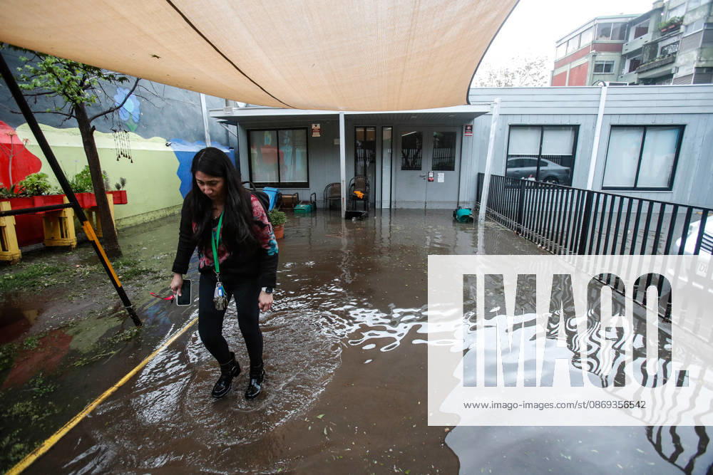 Jan Van Dijk Special School Flooding at the intersection of Irarrazaval and Lo Encalada in the municipality of Nunoa due to heavy rains in the capital Diego Martin Aton Chile, Aton 1199661 jpeg
