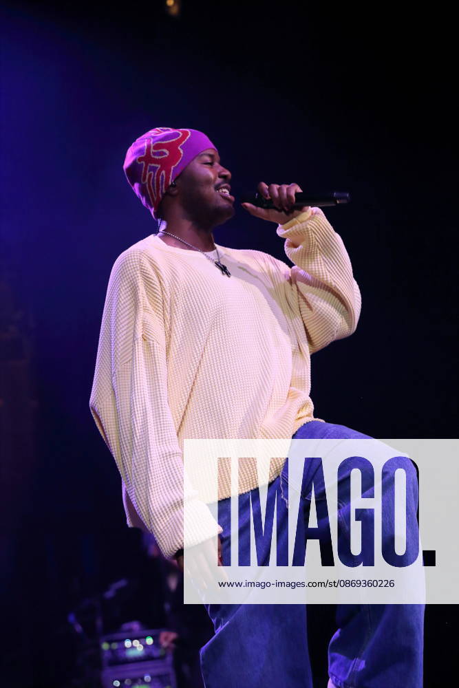 Khalid Donnel Robinson, also known as Khalid, at a concert at the Uber Eats Music Hall in Berlin, October 13, 2026 Khalid Concert Berlin