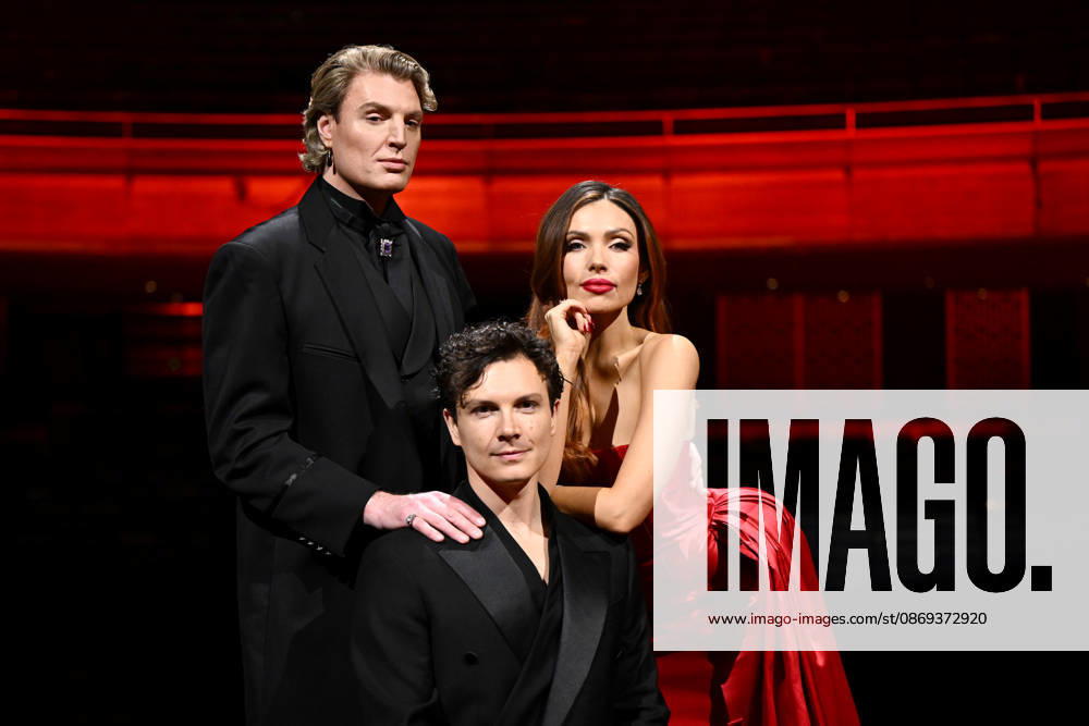 MOULIN ROUGE PREVIEW, (L-R) Reuben Kaye, in the role of Harold Zidler, Nigel Huckle, in the role of Christian, and Erin Clare, in the role of Satine, pose for a photograph during the Moulin Rouge! The Musical cast reveal at the Sydney Lyric Theatre, Sydney Wednesday, October 14, 2026. ( NO ARCHIVING SYDNEY NEW SOUTH WALES Australia