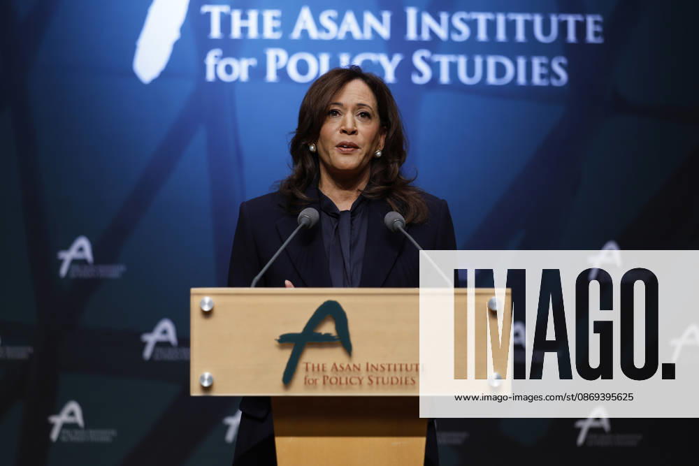 Former US Vice President Harris lecture in Seoul, South Korea Former U.S. Vice President Kamala Harris delivers a special lecture titled American Leadership and the Future of Alliances? at the Asan Institute for Policy Studies in Seoul, South Korea, on October 14, 2026. Harris served as the 49th U.S. vice president from January 2021 to January 2025. Seoul South Korea