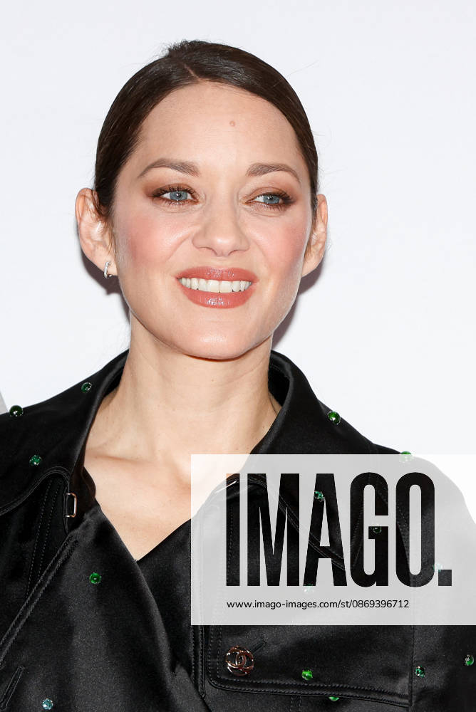 Premiere of the film *Karma* at the Pathé Palace, Marion Cotillard, 460446, October 13, 2026, France