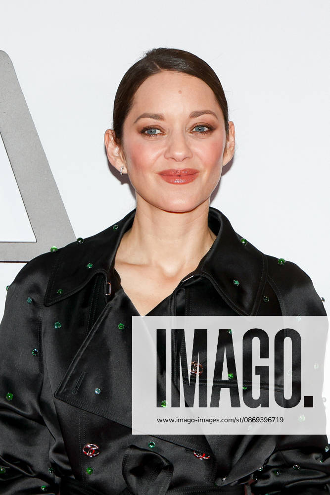 Premiere of the film *Karma* at the Pathé Palace, Marion Cotillard, 460446, October 13, 2026, France