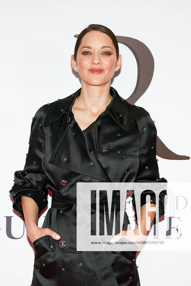 Premiere of the film *Karma* at the Pathé Palace, Marion Cotillard, 460446, October 13, 2026, France