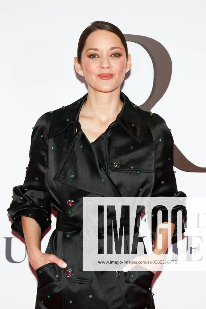 Premiere of the film *Karma* at the Pathé Palace, Marion Cotillard, 460446, October 13, 2026, France