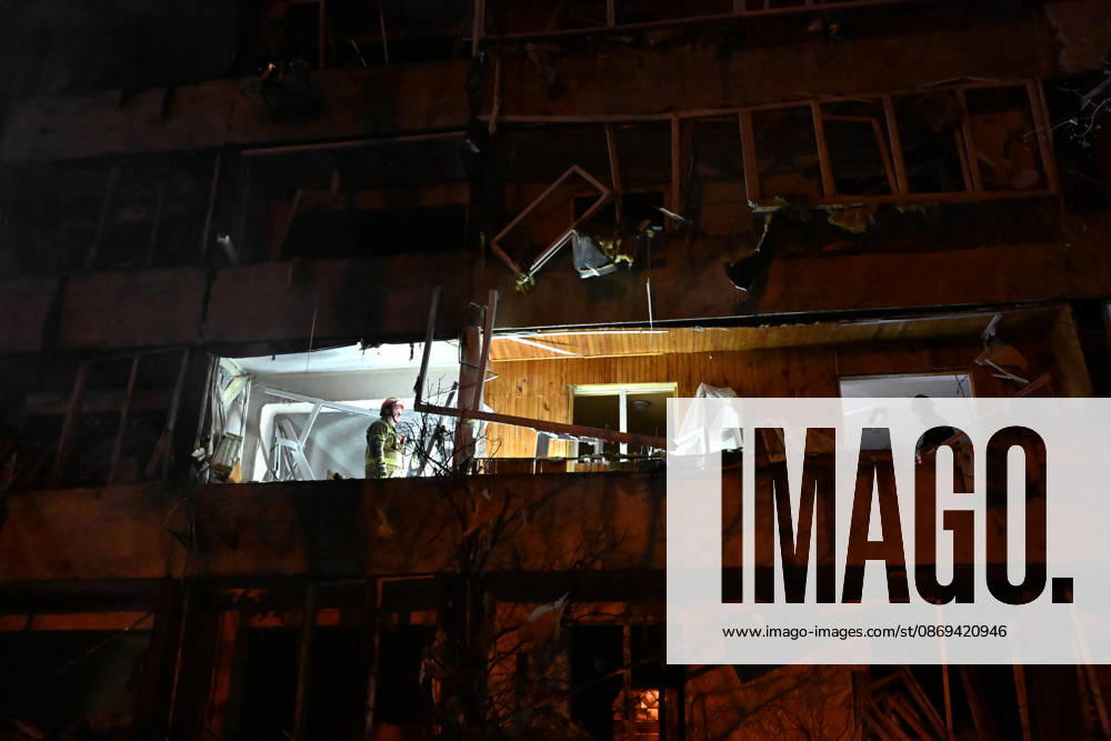 Ballistic missile strikes next to nine-story residential building in Desnianskyi district of Kyiv Rescuers work at the site of a Russian missile strike on a nine-story residential building in Kyiv’s Desnianskyi district, Ukraine, on October 14, 2026. Russia launched a massive ballistic missile attack on the capital. Three women were killed and 19 people were injured in the Desnianskyi district, including a seven-year-old girl. Apartments on the first through eighth floors of the building were also damaged, Credit:Oleksandr Klymenko Ukrinform Avalon Ukraine, Kyiv