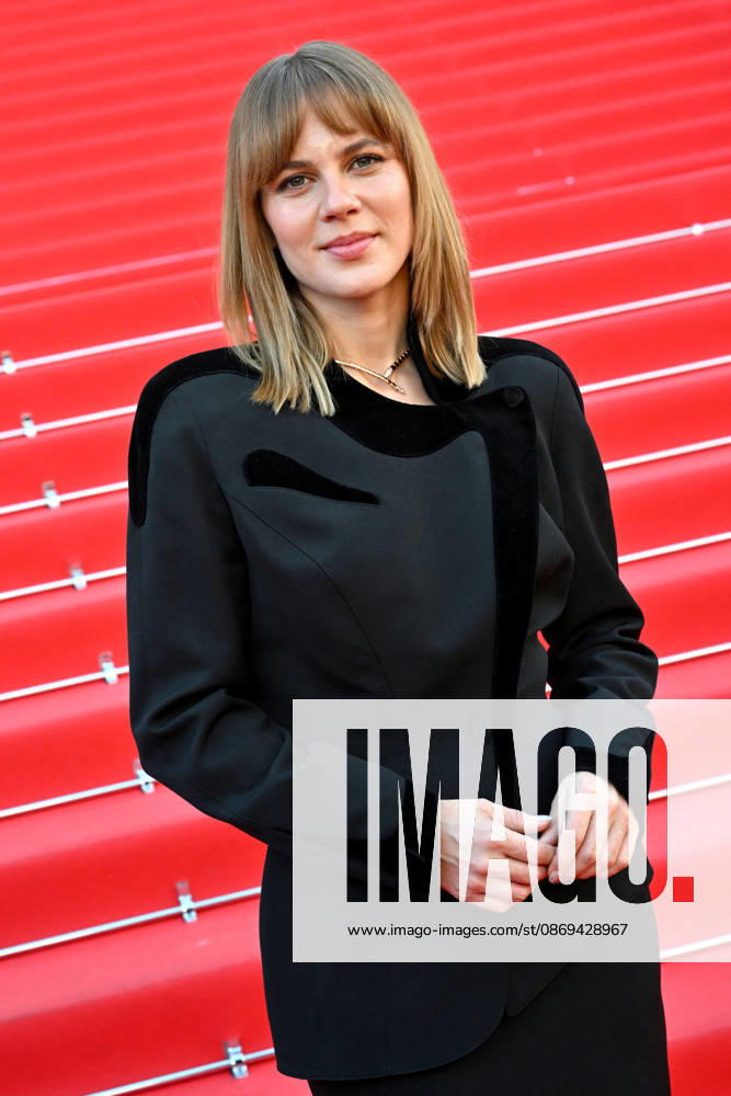 Alicia von Rittberg as Queen Silvia at MIPCOM 2026 at the Palais des Festivals for the world premiere screening in Cannes on October 13, 2026. MIPCOM is the International Market for Audiovisual Content and Co-production. Every year in October, it brings together TV and media professionals in Cannes for four days of business, discussions, and networking. Bruno Bebert Bestimage Queen Silvia World premiere screening during MIPCOM 2026 at the Palais des Festivals in Cannes, Southern France, on October 13, 2026. Cannes, France