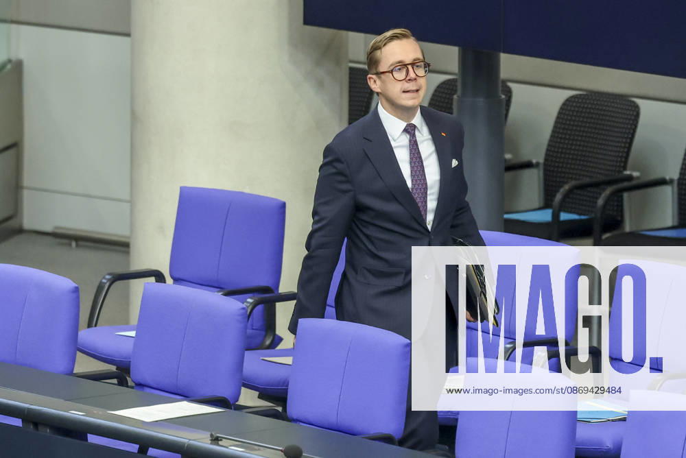 Philipp Amthor at the session of the German Bundestag on October 14, 2026, in Berlin; Chancellor Merz delivering the government s policy statement to the German Bundestag