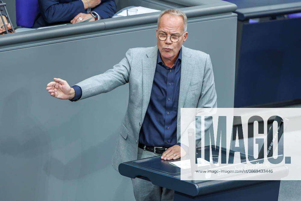 Bundestag: Matthias Miersch (SPD) at the German Bundestag on October 14, 2026, in Berlin, Berlin, Berlin, Germany, Bundestag
