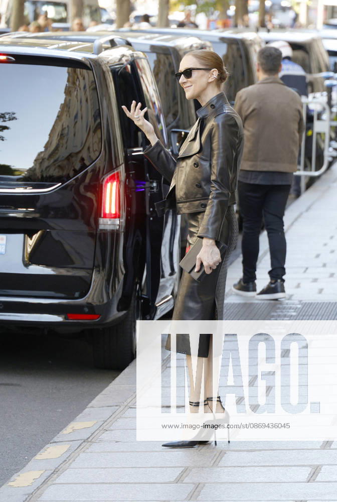 Céline Dion greets her fans as she leaves theRoyal Monceau Hotel in Paris before heading to the La Plénitude Arena at Paris La Défense to continue her concert series on October 14, 2026 Christophe Aubert Bestimage Céline Dion greets fans as she leaves the Royal Monceau Hotel in Paris before heading to the La Plénitude Arena at Paris La Défense to continue her concert series on October 14, 2026, Paris, France