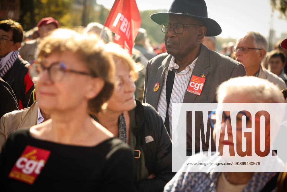 PENSION PROTEST Thomas Padilla MAXPPP Paris FRANCE October 14, 2026 PROTEST IN DEFENSE OF PENSIONS NEAR THE AGIRC ARRCO HEADQUARTERS—a demonstration called by the CGT trade union to demand that supplemental pensions be indexed to inflation following the 2026 freeze, between Place de la Bastille and the headquarters of the Agirc Arrco pension scheme, in Paris, on October 14, 2026, Paris, FRANCE