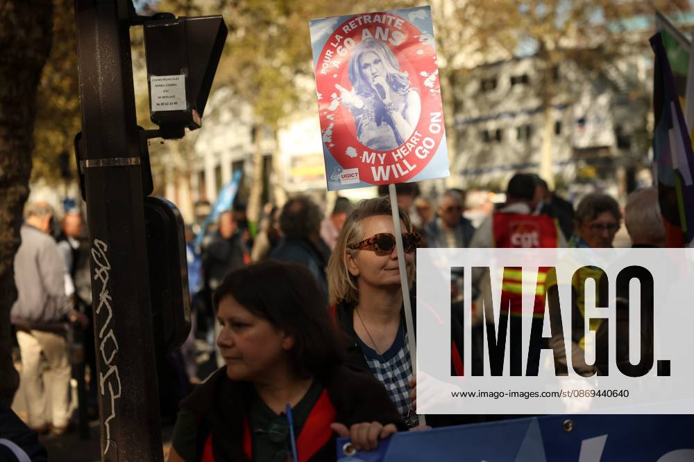 PENSION PROTEST Thomas Padilla MAXPPP Paris FRANCE October 14, 2026 PROTEST IN DEFENSE OF PENSIONS NEAR THE AGIRC ARRCO HEADQUARTERS—a demonstration called by the CGT trade union to demand that supplemental pensions be indexed to inflation following the 2026 freeze, between Place de la Bastille and the headquarters of the Agirc Arrco pension scheme, in Paris, on October 14, 2026, Paris, FRANCE