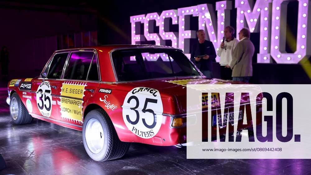 Carwalk at the Essen Motor Show: Extensive photo gallery of spectacular cars ** FOR ** **Mercedes-Benz 300 SEL 6 8 AMG at the Essen Motor Show on October 14, 2026, at Messe Essen in Essen-Rüttenscheid, Germany, North Rhine-Westphalia, Essen. Copyright ChristofxKöpsel