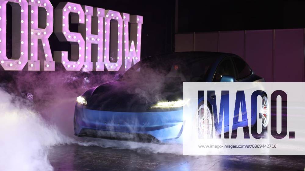 Carwalk at the Essen Motor Show: Extensive photo gallery of spectacular cars ** FOR ** **Tesla Model 3 Performance Highland at the Essen Motor Show on October 14, 2026, at Messe Essen in Essen-Rüttenscheid, Germany, North Rhine-Westphalia, Essen. Copyright ChristofxKöpsel