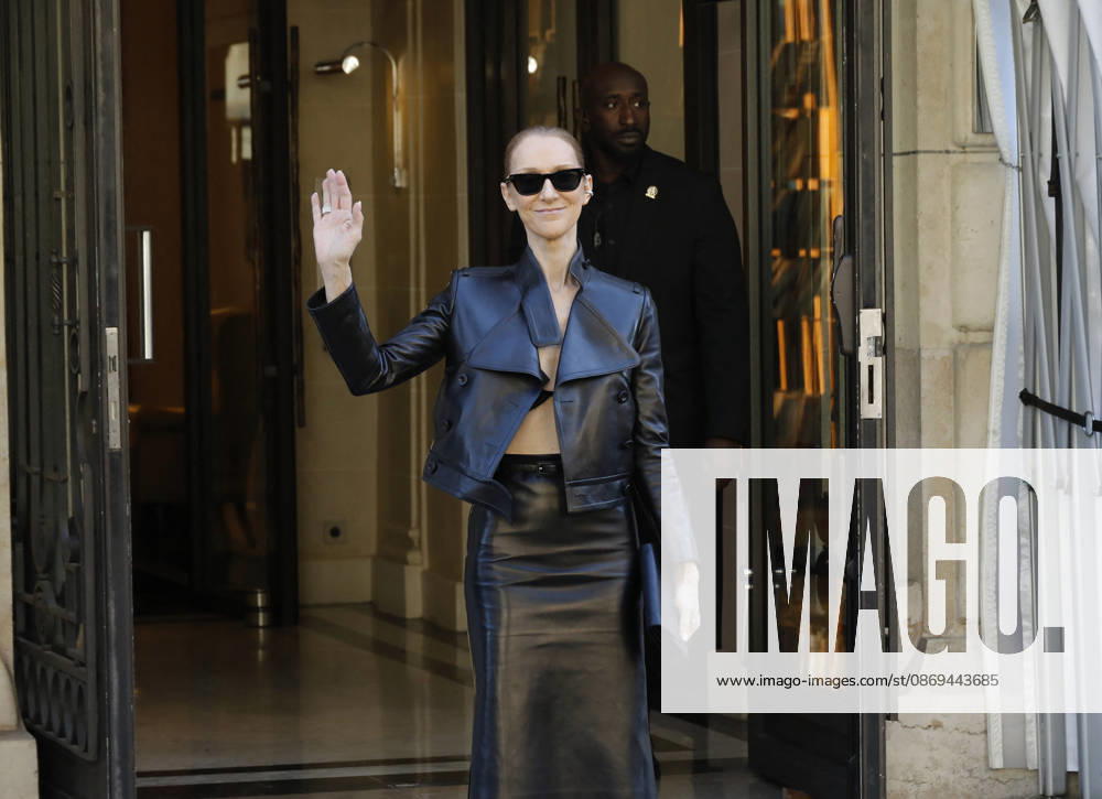 Céline Dion greets her fans as she leaves theRoyal Monceau Hotel in Paris before heading to the La Plénitude Arena at Paris La Défense to continue her concert series on October 14, 2026 Marc Ausset Lacroix Bestimage Céline Dion greets fans as she leaves the Royal Monceau Hotel in Paris before heading to the La Plénitude Arena at Paris La Défense to continue her concert series on October 14, 2026, Paris, France
