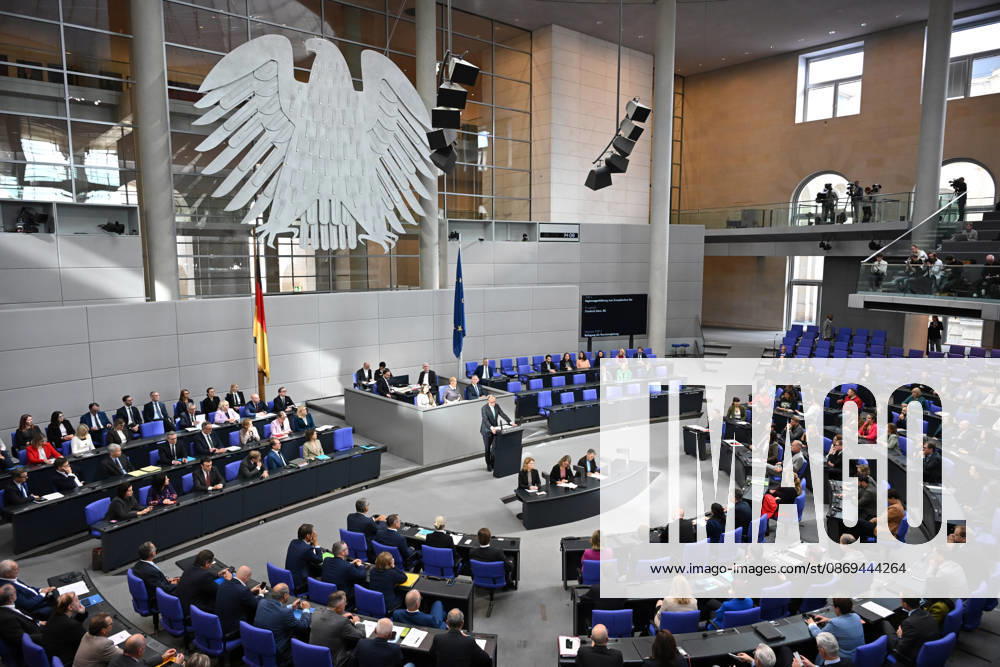 German Chancellor Friedrich Merz delivers government statement in Berlin ahead of EU Summit BERLIN, GERMANY – OCTOBER 14: German Chancellor Friedrich Merz delivers a government statement ahead of the upcoming meeting of the European Council in the Bundestag in Berlin, Germany, on October 14, 2026. Volodymyr Sindieiev Anadolu Berlin Germany. Editorial use only. Please get in touch for any other usage.