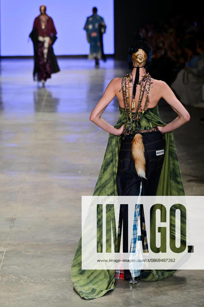 SãO PAULO, SP - 14.10.2026: SPFW N61 - Martins brand fashion show, at SPFW N61, (São Paulo Fashion Week) this Wednesday (14), at Pavilhão das Culturas Brasileiras (PACUBRA), Parque do Ibirapuera, São Paulo, SP. x3031816x RobertoxCasimiro