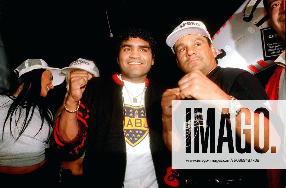 Jorge Locomotora Castro Dies ARCHIVE LA NACION SPORTS SECTION BOXING FIGHT PROMOTION PRESS CONFERENCE WITH JORGE LOCOMOTORA CASTRO AND ROBERTO MANO DE PIEDRA DURAN MAY 19, 1997