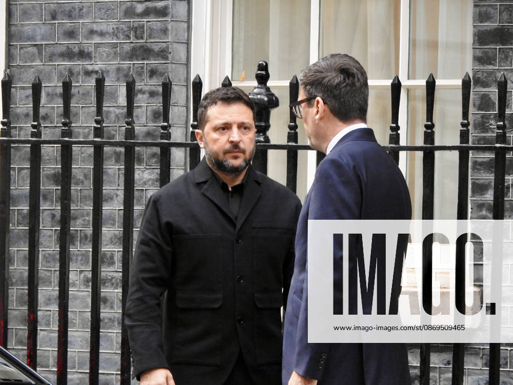 Zelenskyy and Burnham at 10 Downing Street, London London, UK. 14 October 2026. Ukrainian President Volodymyr Zelenskyy talks with British Prime Minister Andy Burnham outside 10 Downing Street during his visit to London, as the two countries continue diplomatic discussions over the war in Ukraine., Credit:Alexander Seale Avalon united kingdom, London