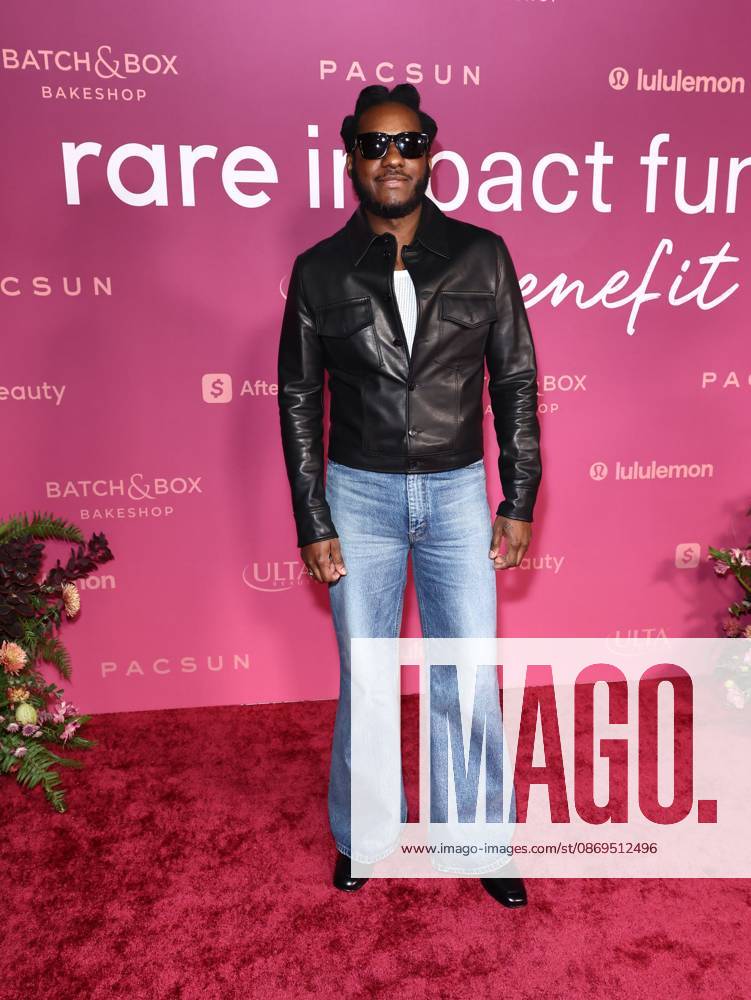 4th Annual Rare Impact Fund Benefit 2026: A Night Of Radiance And Reflection Leon Bridges at the 4th Annual Rare Impact Fund Benefit 2026: A Night of Radiance and Reflection - Selena Gomez Hosts the Fourth Annual Rare Impact Fund Benefit Supporting Youth Mental Health held at the Hollywood Palladium on October 14, 2026 in Hollywood, Los Angeles, California, United States. Hollywood California United States