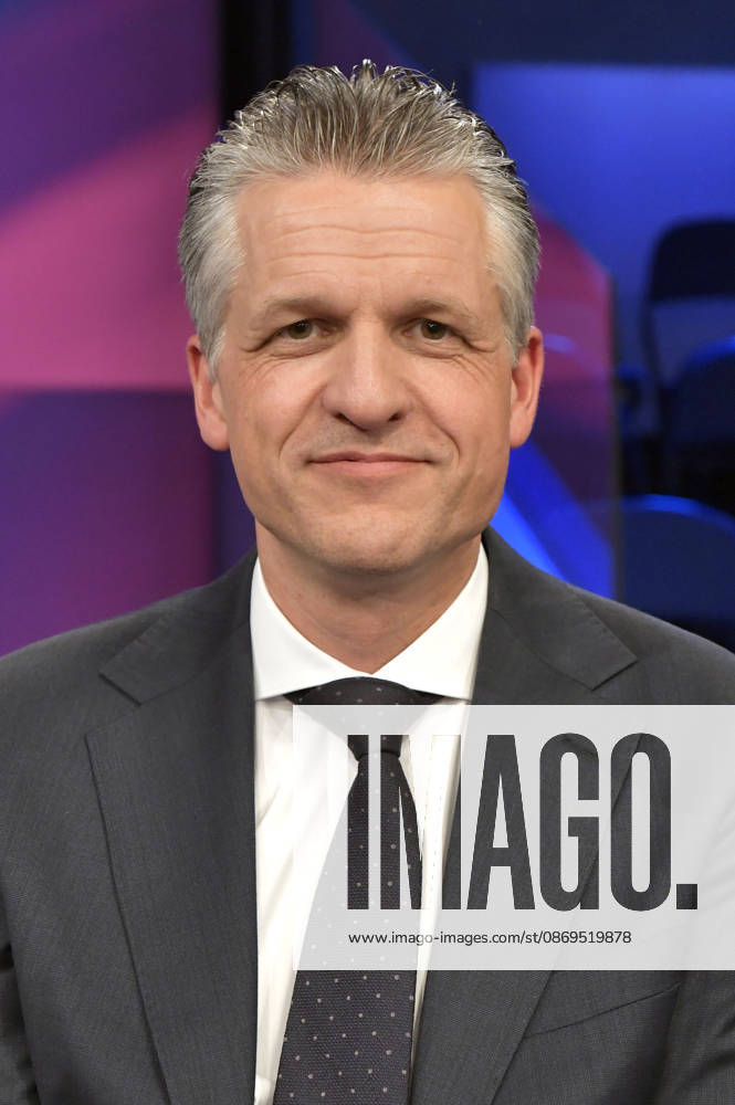 Thorsten Frei on the ARD talk show *maischberger* at the studio in Berlin-Adlershof, Berlin, October 14, 2026 Foto:xM.xBehrensx xFuturexImagex maischberger1410_6026