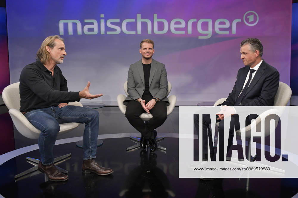 Richard David Precht, Tim Klüssendorf, and Thorsten Frei on the ARD talk show *maischberger* at the studio in Berlin-Adlershof, Berlin, October 14, 2026 Foto:xM.xBehrensx xFuturexImagex maischberger1410_6035