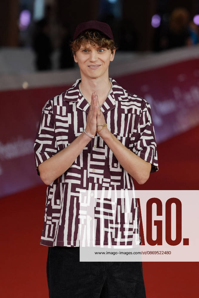 Rome Film Fest - Clementine Orange Red Carpet Erik Enge attends the premiere of the film Clementine Orange during the 21st Rome Film Fest in Rome, Italy on October 14, 2026. Photo by Andrea Bracaglia ABACAPRESS.COM Rome Italy Italy