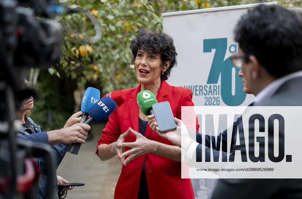 Elma Saiz Opens the 2026 Pensions Forum Elma Saiz, Minister of Inclusion, Social Security, and Migration and government spokesperson, speaks with the media during the opening of the 2026 Pensions Forum, at the COAM headquarters on October 15, 2026, in Madrid, Spain. The forum was organized by APD, BBVA Seguros, Ibercaja, Marsh, Santander Seguros, and VidaCaixa. October 15, 2026, Madrid, Spain