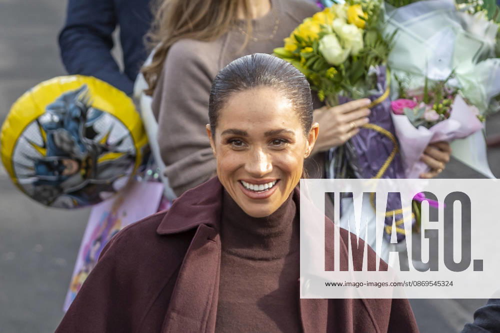 Prince Harry and Meghan, the Duke and Duchess of Sussex, visit Nottingham NOTTINGHAM, UNITED KINGDOM - OCTOBER 15: Meghan, Duchess of Sussex, and Prince Harry (not seen), Duke of Sussex, visit The Community Recording Studio, a youth and community charity established to give young people access to music and recording facilities in Nottingham, United Kingdom, on October 15, 2026. Marcin Nowak Anadolu Nottingham United Kingdom. Editorial use only. Please get in touch for any other usage.