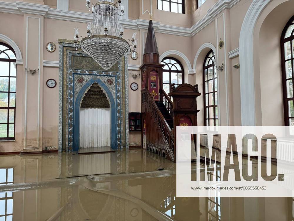 Historic Sadabat Mosque and surrounding structures submerged as Kagithane Stream overflows in Istanbul ISTANBUL, TURKIYE - OCTOBER 15: An interior view shows floodwaters inside the historic Sadabat Camii (Aziziye Mosque) in the Kagithane district of Istanbul, Turkiye on October 15, 2026. Torrential rains caused the Kagithane Stream to breach its banks, sending floodwaters surging into the prayer hall and lower sections of the 19th-century Ottoman heritage structure. Isa Terli Anadolu Istanbul Turkey. Editorial use only. Please get in touch for any other usage.