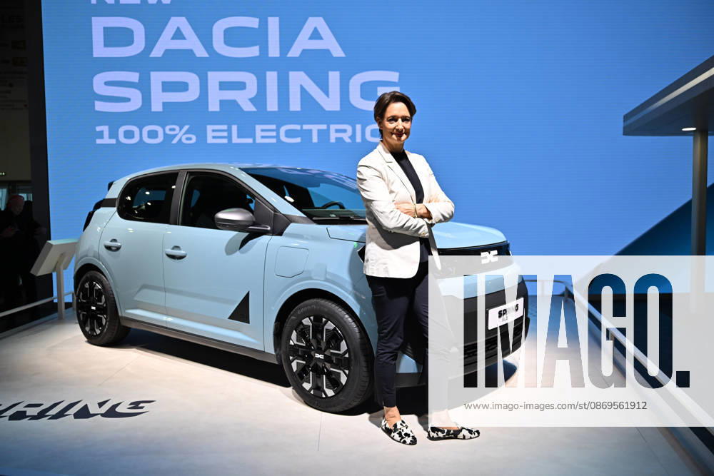 Paris Motor Show 2026 PARIS, FRANCE - OCTOBER 15: Katrin Adt, Dacia’s CEO, attends the Paris Motor Show (Mondial de l Auto) in Paris, France on October 15, 2026. Mustafa Yalcin Anadolu Paris France. Editorial use only. Please get in touch for any other usage.