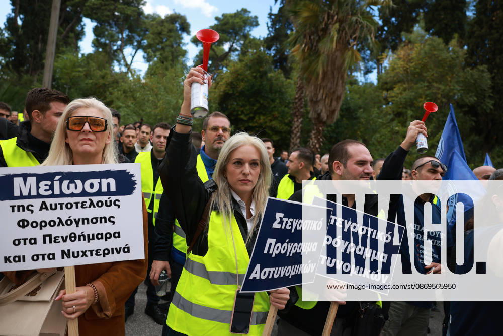 Police officers stage protest outside Ministry of Citizen Protection in Athens ATHENS, GREECE - OCTOBER 15: Police officers take part in a protest demanding higher wages, housing support and improved working conditions, outside the Ministry of Citizen Protection in Athens, Greece, on October 15, 2026. Costas Baltas Anadolu Athens Greece. Editorial use only. Please get in touch for any other usage.