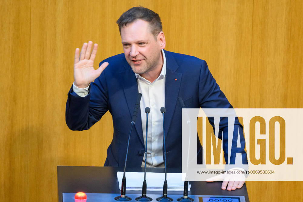 Vienna, October 15, 2026, 103rd Session of the National Council: Urgent inquiry by the FPÖ combined with a motion of no confidence against the entire government. PHOTO: Philip Kucher, Acting Chairman of the SPÖ. 103rd Session of the National Council, Nationalrat, National Council session, parliamentary session, parliament, plenary session 103rd Session of the National Council