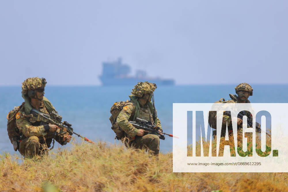Indonesia-Australia Military Drill Australian Defense Force (ADF) personnel take part in a joint military exercise with the Indonesia Army at Banongan beach in Situbondo, Indonesia, on October 15, 2026. The exercise, named Keris Woomera 2026, is a form of diplomacy between Indonesia and Australia in the military field. The exercise is part of efforts to strengthen defense cooperation between Indonesia and Australia, particularly in addressing regional security challenges. Situbondo Indonesia