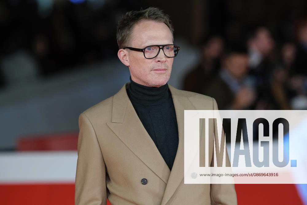 Paul Bettany attends the red carpet for VisionQuest during the 21st Rome Film Festival at Auditorium Parco Della Musica. Rome Italy - ZUMAs197 20261015_aaa_s197_693