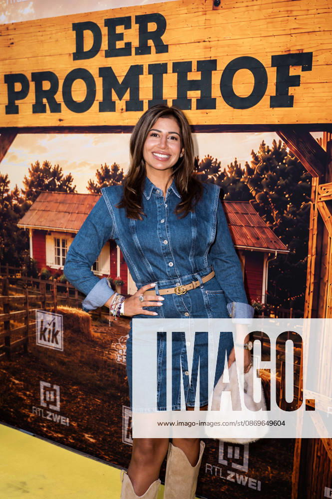 Eva Benetatou at the premiere of Season 2 of the reality TV show *Der Promihof* at the Gertrudenhof adventure farm in Hürth, October 14, 2026 Foto:xT.xFuturexImagex promihof_6020