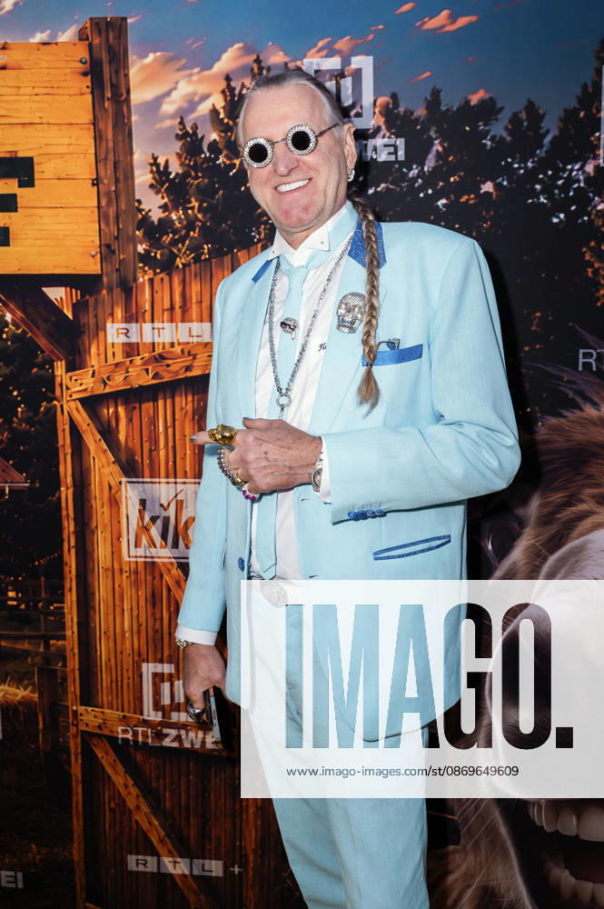 Marko Herbener at the premiere of Season 2 of the reality TV show *Der Promihof* at the Gertrudenhof adventure farm in Hürth, October 14, 2026 Foto:xT.xFuturexImagex promihof_6023