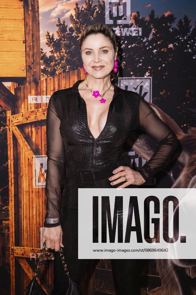Yvonne Woelke at the premiere of Season 2 of the reality TV show *Der Promihof* at the Gertrudenhof adventure farm in Hürth, October 14, 2026 Foto:xT.xFuturexImagex promihof_6039