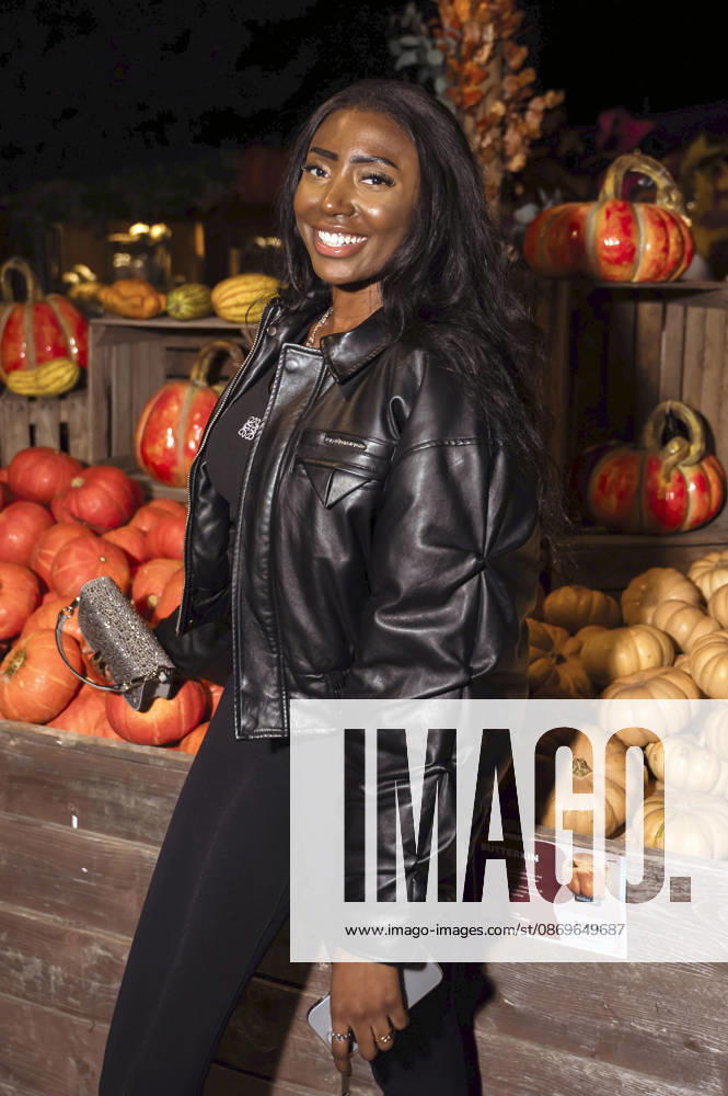 Jasmin Sainabou Jägers at the premiere of Season 2 of the reality TV show *Der Promihof* at the Gertrudenhof adventure farm in Hürth, October 14, 2026 Foto:xT.xFuturexImagex promihof_6052