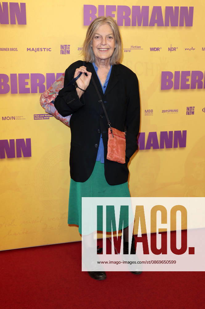 Angela Winkler at the premiere of the documentary *Biermann* at Kino International in Berlin, October 15, 2026 Foto:xS.xGabschx xFuturexImagex biermann_berlin_6012